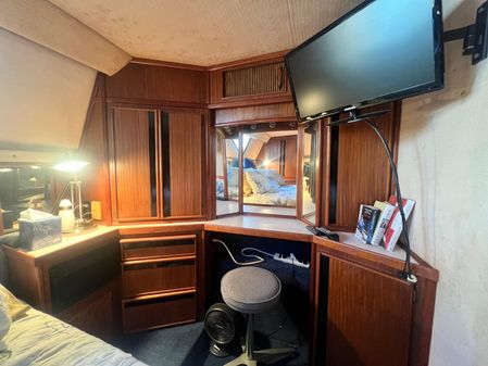 Sea-ray 410-AFT-CABIN image