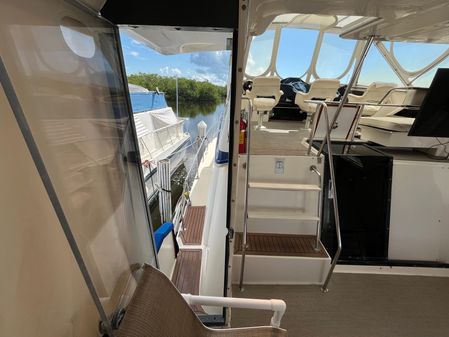 Sea-ray 410-AFT-CABIN image