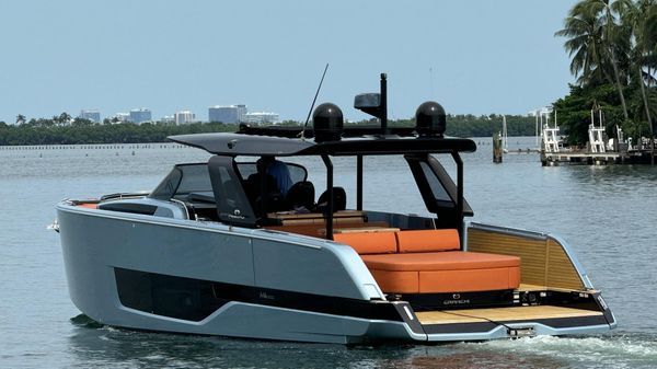 Cranchi A46 Luxury Tender 