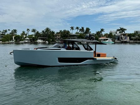 Cranchi A46 Luxury Tender image