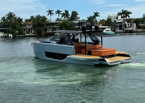 Cranchi A46 Luxury Tender image