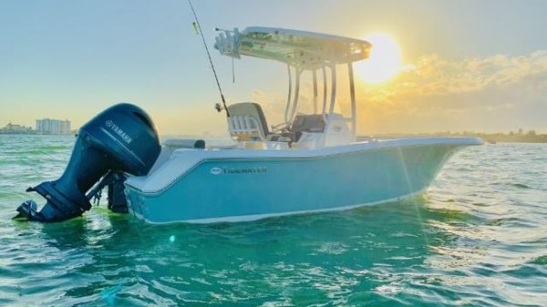 Tidewater 220 CC Adventure