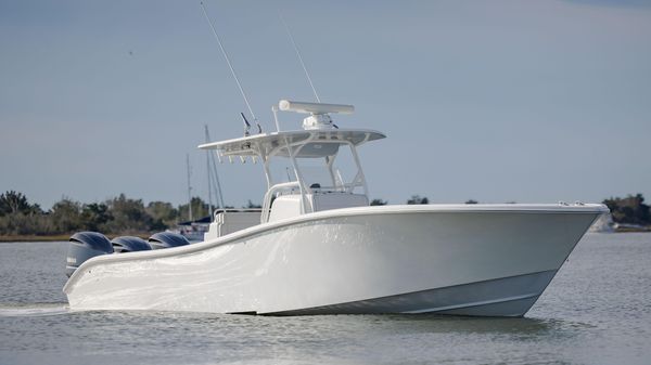 Yellowfin 36 CC