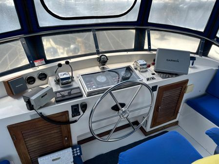 Jefferson 42 SE Sundeck Motor Yacht image