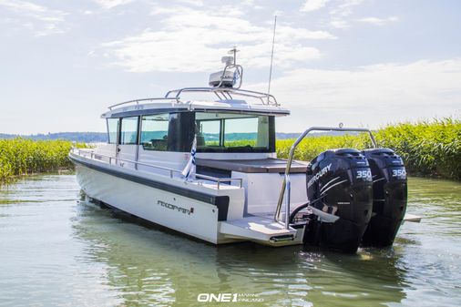 Axopar 37 Aft Cabin image