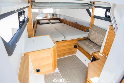 Axopar 37 Aft Cabin image