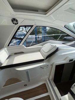 Sea Ray 350 Sundancer Coupe image