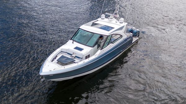 Formula 400 Super Sport Crossover