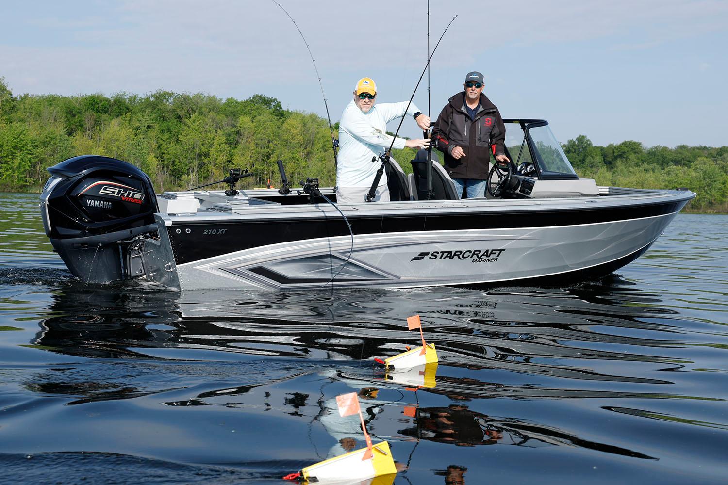 2025 Smoker Craft Mariner 210 XS - Brennan Boat Company & Marina, Inc.