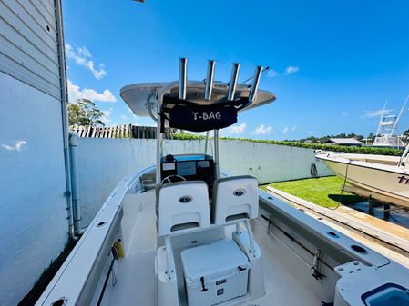 Pursuit C 238 Center Console image