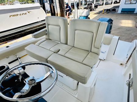 Pursuit C 238 Center Console image