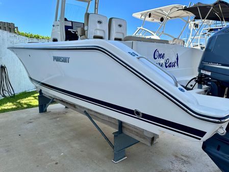 Pursuit C 238 Center Console image