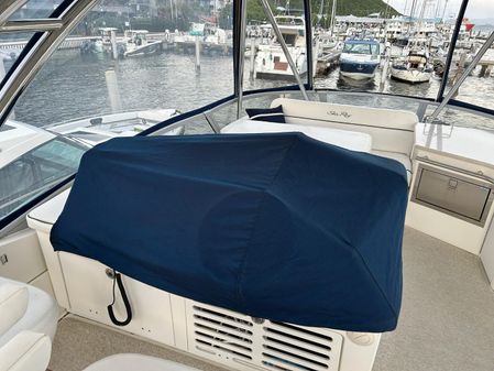 Sea Ray 47 Sedan Bridge image