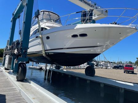 Sea Ray 47 Sedan Bridge image