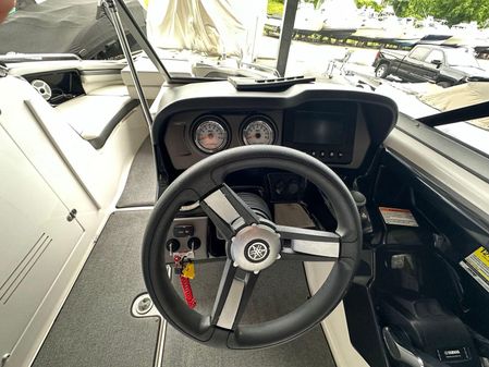 Yamaha-boats SX240 image