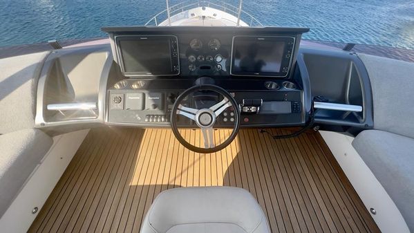 Princess Yachts 82 image