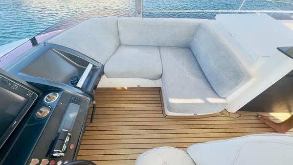 Princess Yachts 82 image