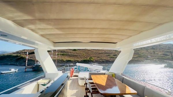 Princess Yachts 82 image