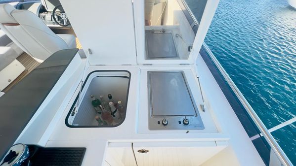 Princess Yachts 82 image