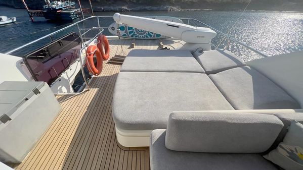 Princess Yachts 82 image