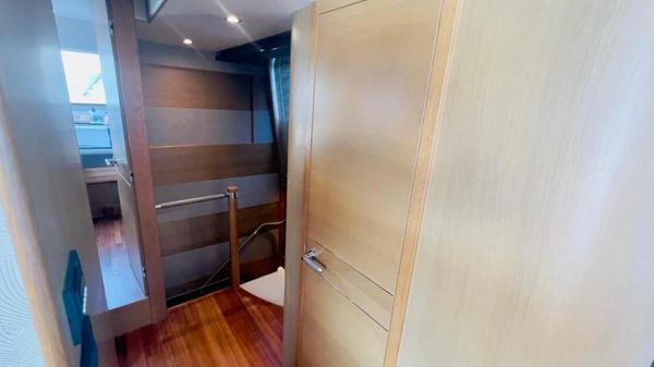 Princess Yachts 82 image