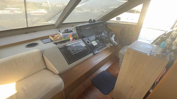 Princess Yachts 82 image