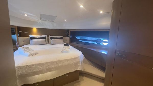 Princess Yachts 82 image