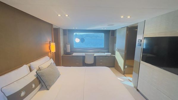 Princess Yachts 82 image