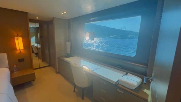 Princess Yachts 82 image