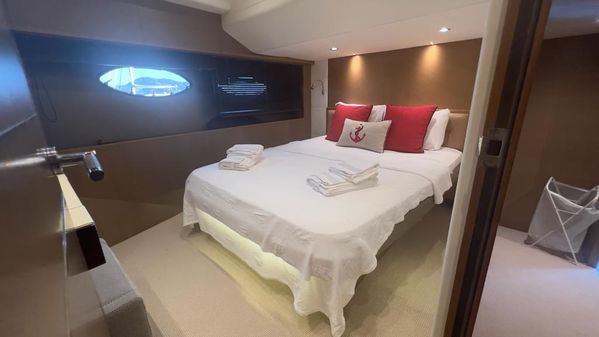 Princess Yachts 82 image