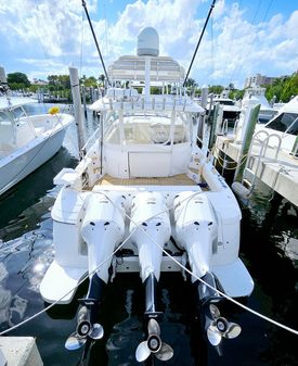 Intrepid 430 Sport Yacht image