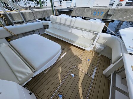 Intrepid 430 Sport Yacht image