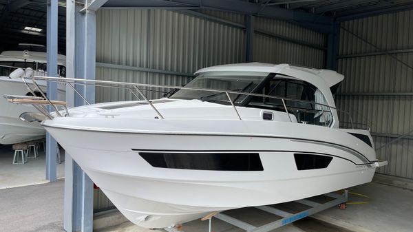Beneteau Antares 9 OB
