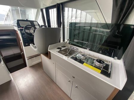 Beneteau Antares 9 OB image