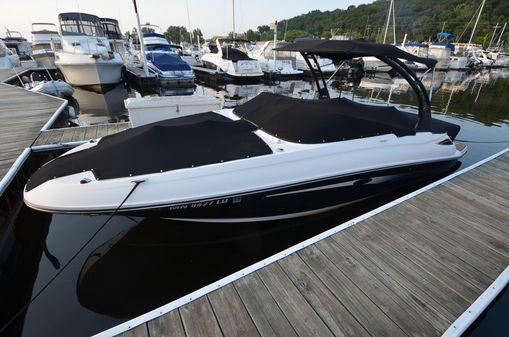 Sea-ray 240-SUNDANCER image