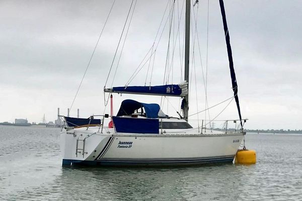 Jeanneau Fantasia 27 - main image