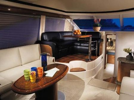 Sea Ray 44 Sedan Bridge image