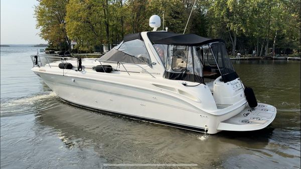 Sea Ray 380 Sundancer 