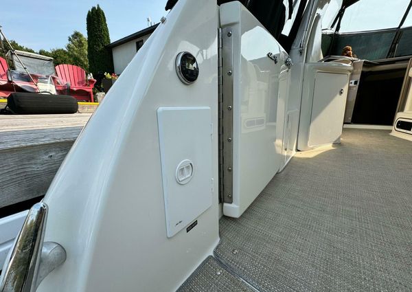 Sea Ray 380 Sundancer image