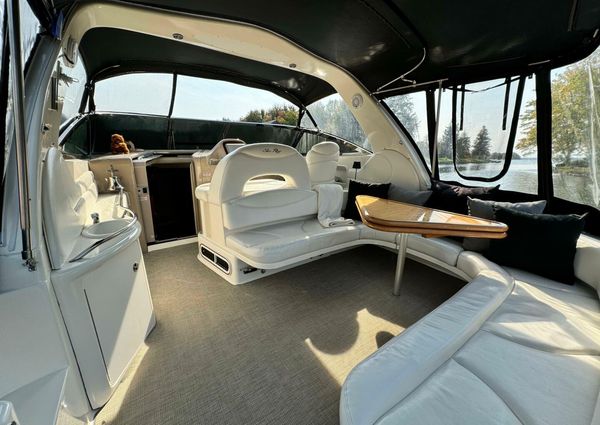 Sea Ray 380 Sundancer image