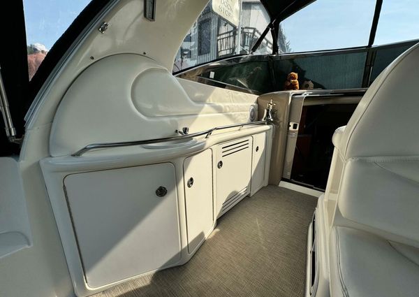 Sea Ray 380 Sundancer image