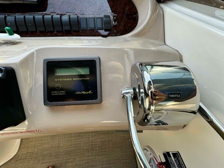 Sea Ray 380 Sundancer image