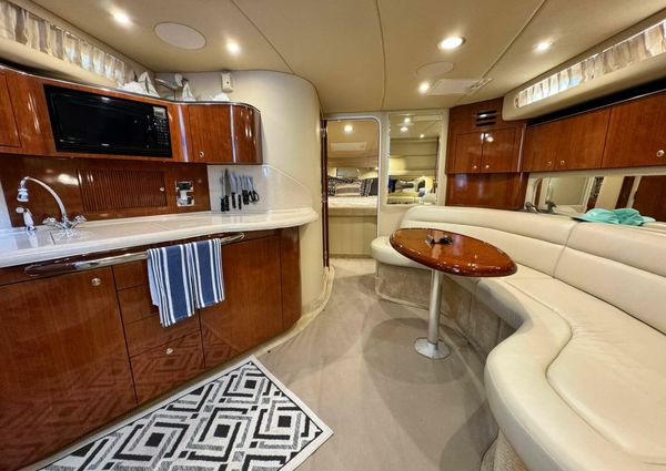 Sea Ray 380 Sundancer image