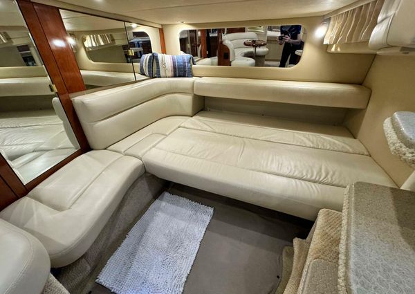 Sea Ray 380 Sundancer image