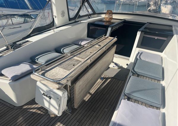 Beneteau Oceanis 60 image