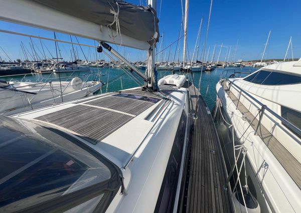 Beneteau Oceanis 60 image