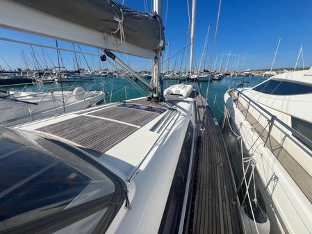 Beneteau Oceanis 60 image