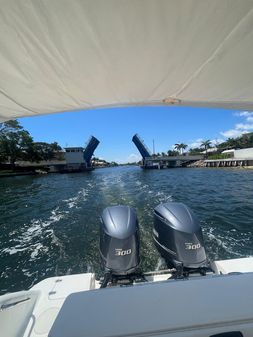 Boston Whaler 320 Outrage Cuddy Cabin image