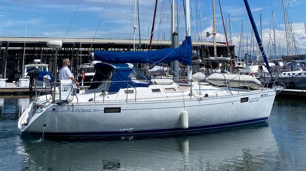 Beneteau Oceanis 350
