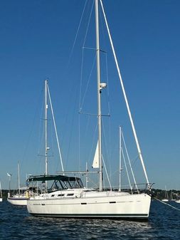 Beneteau 373 image